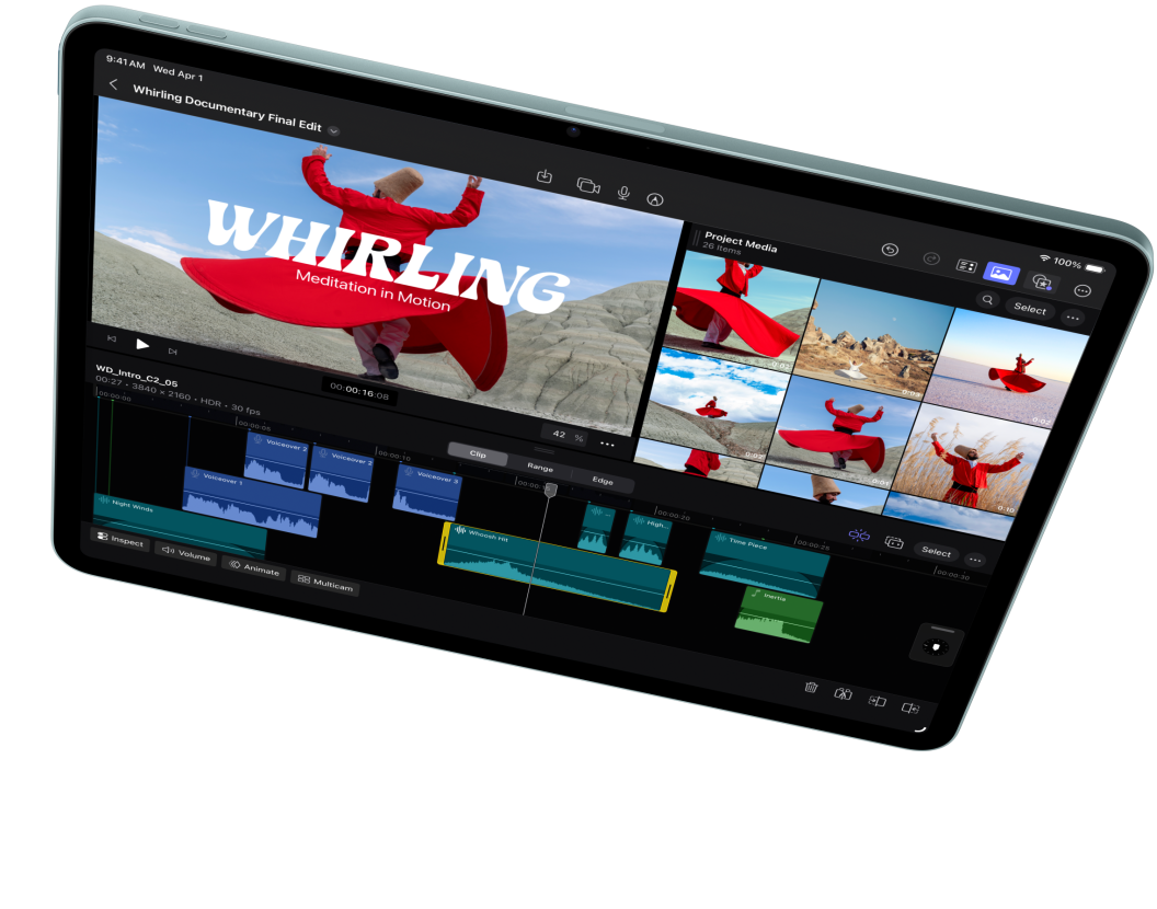 iPad Air dalam orientasi lanskap, menampilkan pengeditan video di Final Cut Pro
