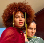 Fonctionnalité Cadre centré pour les photos en cours d’utilisation mettant en évidence le visage des personnes